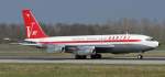 707 Das Highlight des Jahres ! 'Wetten dass . . . ' bescherte uns die Landung dieser wundersch�nen 43-j�hrigen Boeing B707-138B in BASEL. Diese ist im Besitz von John Travolta - der sie auch selber flog !! (1.April 2007)