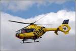 EC 135 D-HLFR 'Christoph 19' verabschiedet sich mit einem Vorbeiflug vom Flugtag auf dem Flugplatz Uelzen. Aufnahmedatum: 17.05.2007