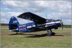 uelzen-edvu Die D-FJKA, eine Antonov AN 2 steht am 17.05.2007 anl�sslich des Flugtages auf dem Flugplatz Uelzen auch f�r Rundfl�ge bereit. Die AN 2 ist der gr��te einmotorige Doppeldecker der Welt, sie kann bis zu 12 Passagiere bef�rdern.