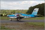 uelzen-edvu D-EFRQ, eine Rallye 110ST Galopin, kurz vor dem Start auf dem Flugplatz Uelzen am 17.05.2007.