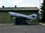 vor dem ehem. NVA-Flugplatz ...  Frank Kropp 23.08.2009