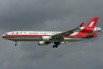 MD 11 Shanghai Airlines Cargo, McDonnell Douglas MD-11F  B-2176 im Landeanflug in FRA