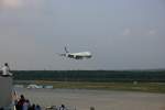 Der A380 beim Vorbeiflug ...  Christoph Schumny 01.11.2009