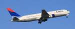 N173DZ mit Zweist�ndiger Versp�tung auf den Weg nach Atlanta mit ...