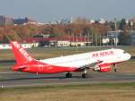 Air Berlin A 320-214 D-ABDR beim Start in Berlin-Tegel am ...