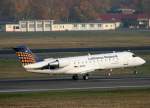 berlin-tegel-txl Lufthansa Regional (Eurowings) Canadair Regjet CRJ200LR D-ACRP beim Start in Berlin-Tegel am 01.11.2009