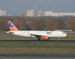 A320 Windjet A 320-211 F-GJVC nach der Landung in Berlin-Tegel am 01.11.2009