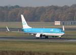 KLM B 737-8K2 PH-BXZ beim Start in Berlin-Tegel am 01.11.2009 ...