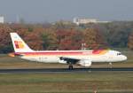 A320 Iberia A 320-214 EC-HQK nach der Landung in Berlin-Tegel am 01.11.2009