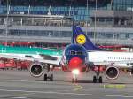 hamburg-ham Start des 'Hamburg Shopper' eine A 319 von germanwings.