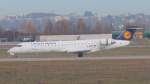Canadair CRJ700 von Lufthansa CityLine nach der Landung in Stuttgart ...