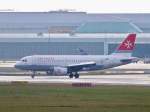 A319 Air Malta, A319-112, 9H-AEG auf dem Hamburger Flughafen. Aufgenommen am 13.12.09.