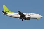 Air Baltic Air Baltic, Boeing 737-522 im Endanflug auf Rwy 34.  24.6.2007