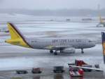 A319 Germanwings, A319-112, D-AGWG auf dem Hamburger Flughafen. Aufgenommen am19.12.09.