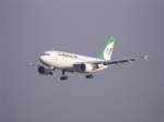 Mahan Air a310 lands ...  Fabian Hoefer 06.02.2010