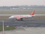Easy Jet A319 G-EZBW ...  Fabian Hoefer 06.02.2010