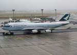 Cathay Pacific Airways, B-HUF, Boeing 747-400, 2010.01.19, FRA, Frankfurt, Germany ...