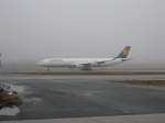 Lufthansa-Airbus A340-600 beim Start ...  Matthias Weber 19.02.2010