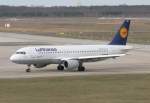 Lufthansa A 320-211 D-AIPP Starnberg bei der Ankunft auf dem ...