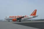 Easyjet easyjei Airbus A 319-111 G-EZFL Flughafen M�nchen 13.03.2010