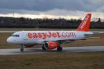 Ein Easyjet Airbus A319 nach der Landung in Hamburg Fuhlsb�ttel ...