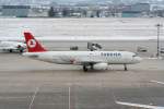 Turkish Airlines A 320-232 TC-JPI am 10.03.2010 auf dem Flugahfen ...