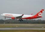 A330 Air Berlin, D-ALPC (aktuelle-AB-Lackierung), Airbus A 330-200, 2009.10.24, DUS, D�sseldorf, Germany