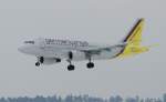 Germanwings A 319-112 D-AKNQ kurz vor der Landung in Stuttgart ...
