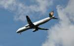 A 321-100 der Lufthansa, D-AIRU im Anflug auf Frankfurt, 30.08.2009 ...