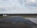 karlsruhe-baden-baden-fkb Blick auf die neue Landebahn (Baden-Airpark, 1. April 2010)