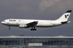Iran Air, EP-IBC, Airbus, ...  Kurt Greul 12.04.2010