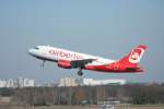 Air Berlin A 319-112 ...  Frank Maczkowicz 17.04.2010