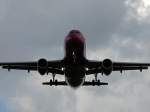 Wizz Air; HA-LPQ; Airbus ...  Robert Viktor 02.05.2010