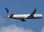 767 Continental Airlines, N76054, Boeing 767-400 ER, 2010.04.10, FRA, Frankfurt, Germany