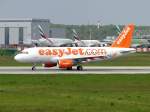 Easyjet Testflug einer A320 bei Aibus in Hamburg-Finkenwerder. 19.05.2010