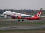 A320 Air Berlin A 320-214 D-ABFA beim Start in Berlin-Tegel am 24.04.2010