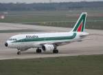 A319 Alitalia A 319-111 I-BIMD bei der Ankunft in Berlin-Tegel am 24.04.2010