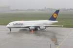 Gro�er Besuch heute (01.06.2010) am Flughafen Leipzig/Halle. Der erste Airbus ...