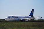 Condor Condor Airbus A320 beim Start in Hamburg Fuhlsb�ttel am 03.06.10
