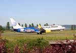 Tuifly Reg.: D-AHFB Hersteller: BOEING Typ: 737-8K5/W Serien Nr.: 27982 Baujahr: 1997 Erstflug: 15.08.1997 fliegt in der Sonderlackierung von VW der neue Sharan als Sharan Air aufgenommen am 05.06.2010 auf dem EuroAirport Basel-M�hlhausen-Freiburg