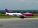 A320 Wizz Air; UR-WUA; Airbus A320-232. Flughafen Dortmund. 06.06.2010.