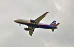 A 320-214 der Aeroflot ( VP-BKX ) im Anflug auf ...