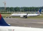 Continental Airlines, N48127, Boeing ...  Wolfgang Kleuser 05.07.2010