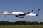 Condor, D-ABOM, Boeing, B757-330, ...  Kurt Greul 13.07.2010
