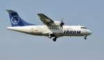 Tarom TAROM 'IRGES', YR-ATF,ATR ATR-42-500 im Landeanflug auf Piste 34 in VIE am 28.7.2010.