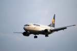 Lufthansa Die Lufthansa Boeing 737-300 Pforzheim im Landeanflug auf Hamburg Fuhlsb�ttel am 14.08.10