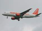 Easyjet A ...  Frank Maczkowicz 28.08.2010