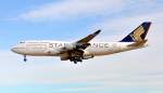 Die SINGAPUR AIRLINES mit einer BOEING 747,Kennung 9V-SPD am 25.8.2010 ...