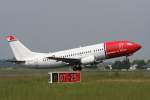 Norwegian Air Shuttle 737-33A ...  Frank Maczkowicz 22.09.2010