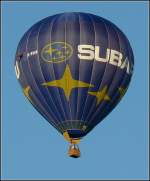 heisluftballone Bei der Mosel Ballon Fiesta in F�hren am 21.08.2010, soll dieser Ballon HB-BWF, der gr�sste Teilnehmende Hei�luftballon gewesen sein.